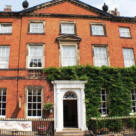 The Bank House Hotel 우토제터 외부 사진