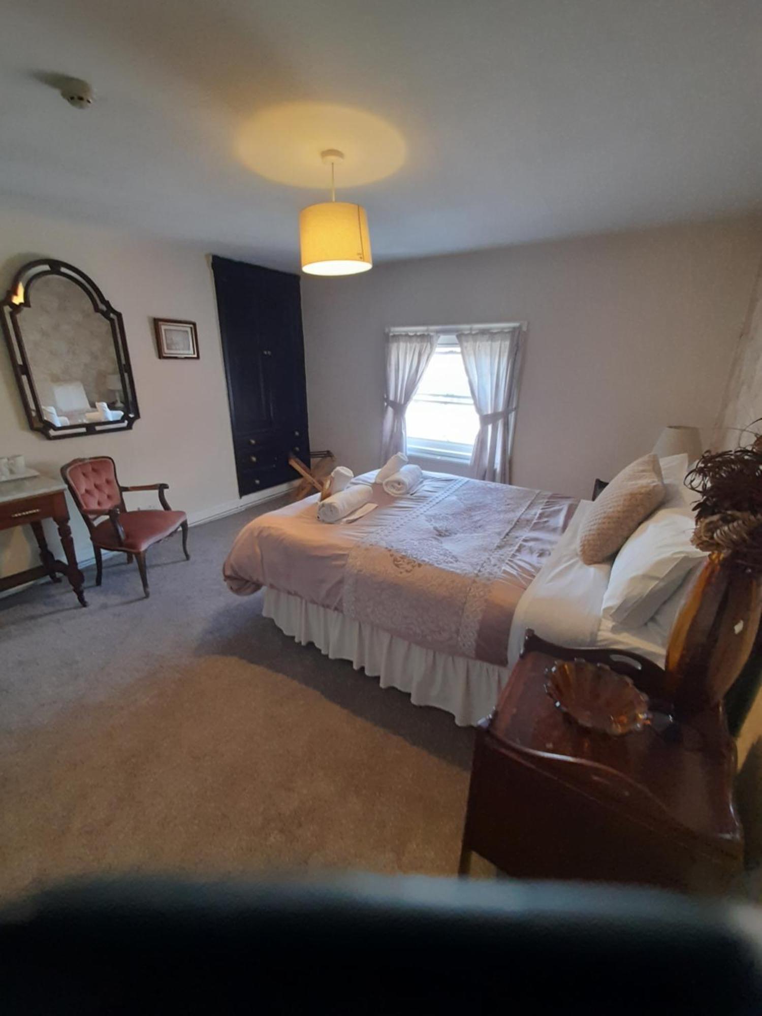 The Bank House Hotel 우토제터 외부 사진