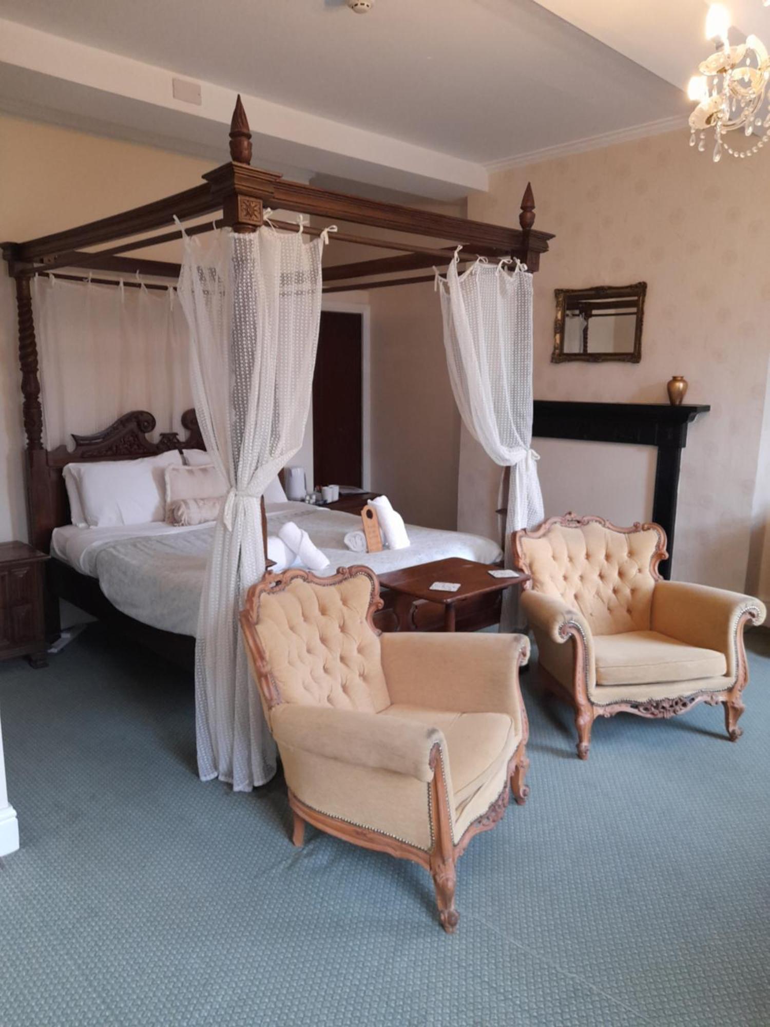 The Bank House Hotel 우토제터 외부 사진